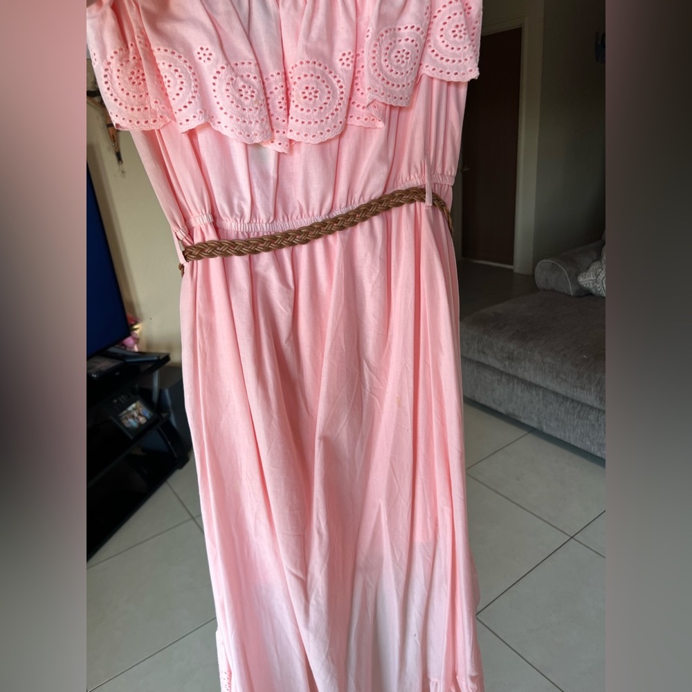 Pink dress w belt